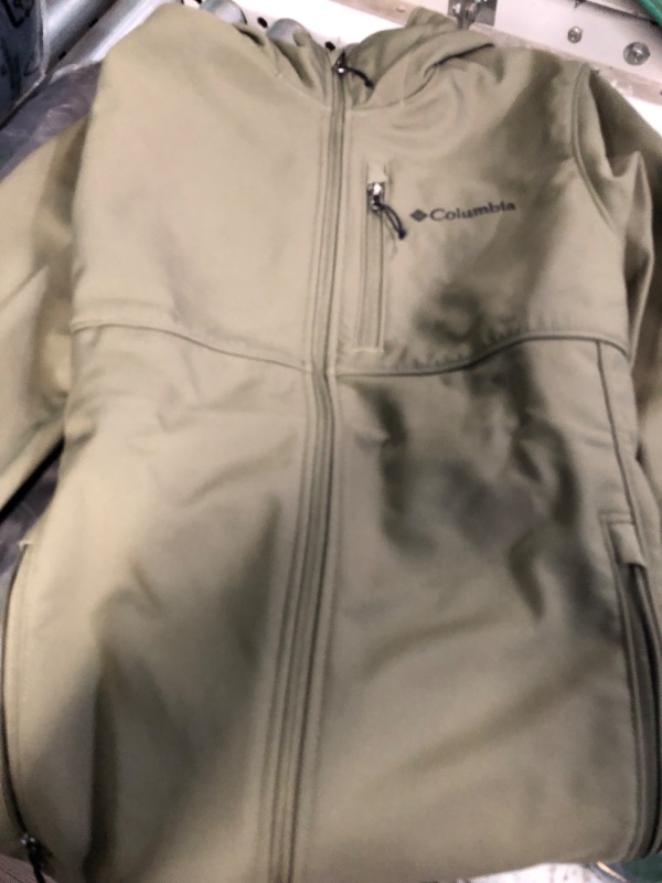 Photo 3 of Columbia Men's Ascender™ Comfort Stretch Water-Resistant Hooded Softshell Jacket