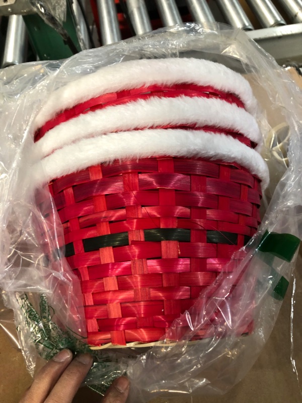 Photo 2 of (SEE PHOTOS)Roowest Christmas Round Bamboo Gift Baskets Woven Baskets SET OF 3