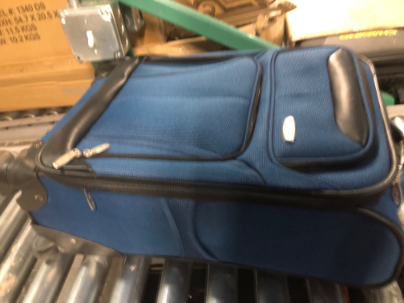 Photo 2 of **NONREFUNDABLE**FOR PARTS OR REPAIR**SEE NOTES**
Samsonite Solyte DLX Softside Expandable Luggage with Spinner Wheels, Mediterranean Blue, Carry-On 20-Inch Carry-On 20-Inch Mediterranean Blue