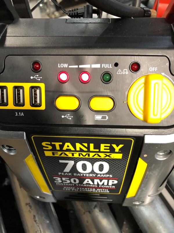 Photo 3 of STANLEY FATMAX J7CS Portable Power Station Jump Starter: 700 Peak/350 Instant Amps, 