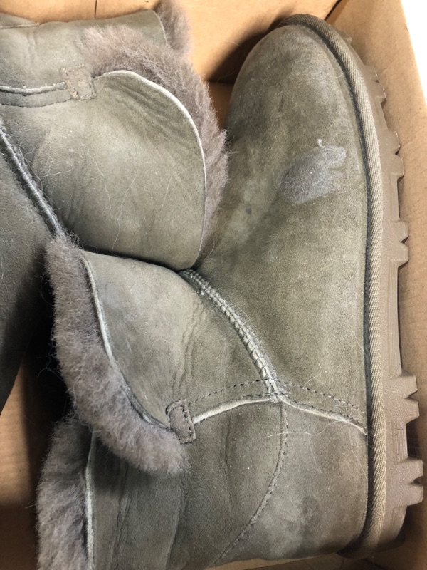 Photo 3 of **USED, DIRTY, SIZE 10** UGG Women's Classic II Winter Boots Slip on Insulated Non Slip Lightweight