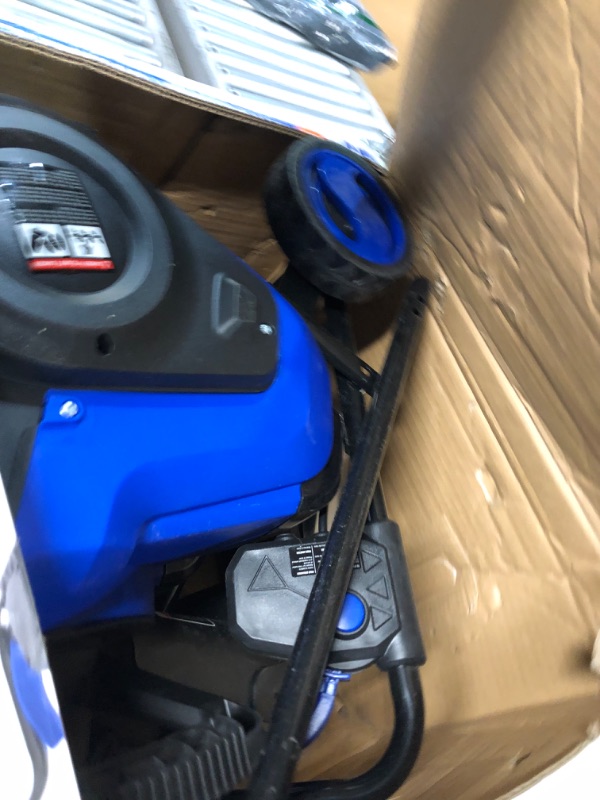 Photo 2 of ***USED - DIRTY - UNABLE TO TEST***
Snow Joe 24V-X2-SB15 Cordless Snow Blower, 750-Watt Brushless Motor, Clears 441-Pounds of Snow / Minute, 6-Inch Snow Depth, Kit w/ (2 x 4.0-Ah 