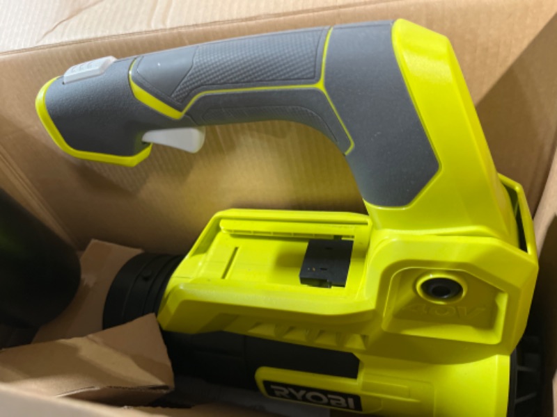 Photo 3 of **Missing charger**
RYOBI 40V 110 MPH 525 CFM Cordless Battery Variable-Speed Jet Fan Leaf Blower