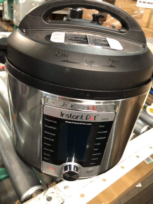 Photo 2 of [FOR PARTS, READ NOTES]
Instant Pot Ultra, 10-in-1 Pressure Cooker, Slow Cooker, Rice Cooker, Yogurt Maker, Cake Maker, Egg Cooker, Sauté 
NONREFUNDABLE