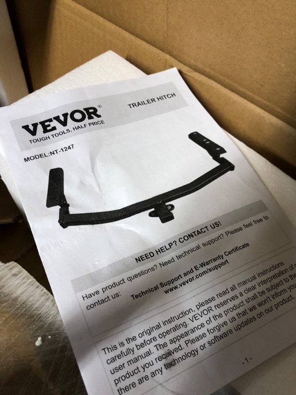 Photo 2 of VEVOR Class 3 Trailer Hitch, 2-Inch Receiver, Q455B Steel Tube Frame, Compatible with 2020-2023 Toyota Highlander