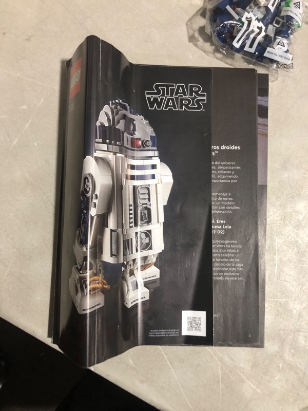 Photo 4 of ***NOT FUNCTIONAL - FOR PARTS - NONREFUNDABLE - SEE COMMENTS***
LEGO Star Wars R2-D2 75308 Collectible Building Toy, New 2021 (2,315 Pieces)