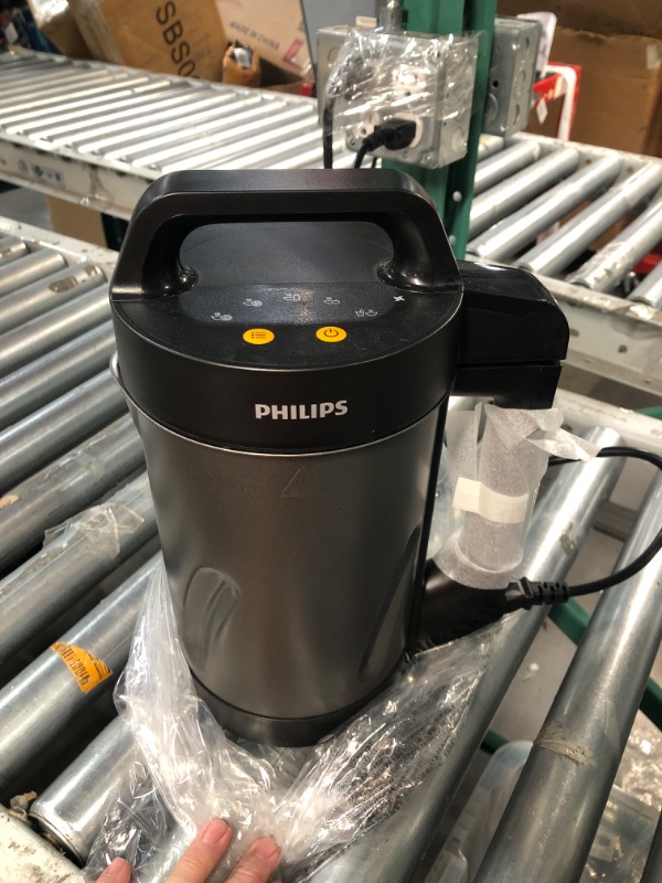 Photo 1 of ***USED LIKE NEW***Philips Soup Maker, Makes 2-4 servings, HR2204/70, 1.2 Liters, Black and Stainless Steel