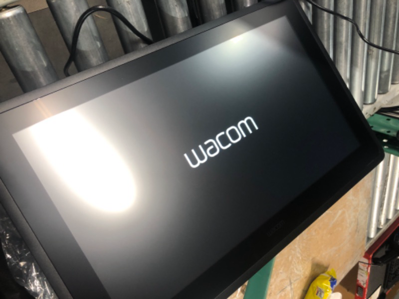 Photo 2 of Wacom Cintiq 22 Drawing Tablet with Full HD 21.5-Inch Display Screen