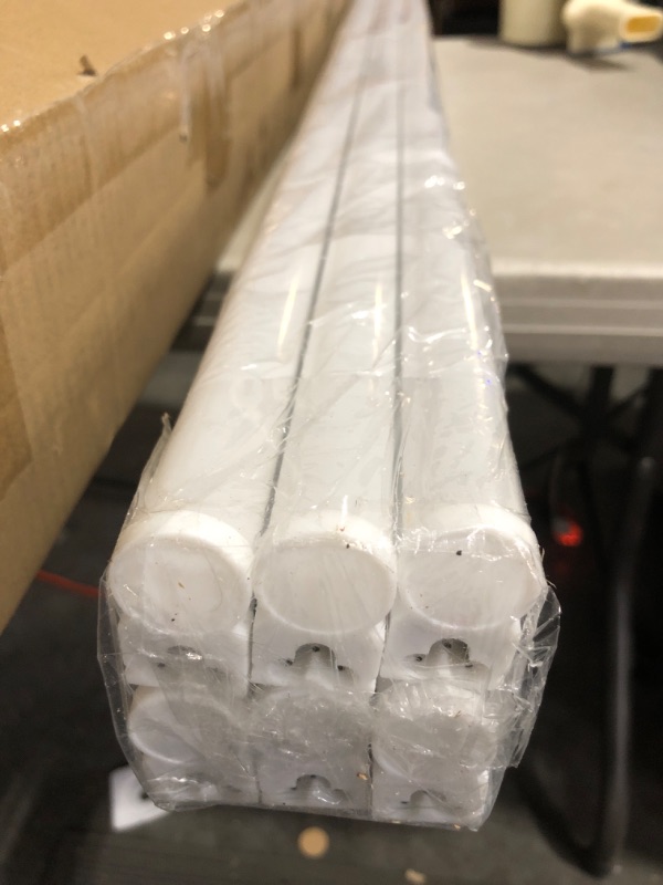 Photo 1 of (6 Pack) Barrina LED T5 Integrated Single Fixture, 4FT, 2200lm, 6500K (Super Bright White)