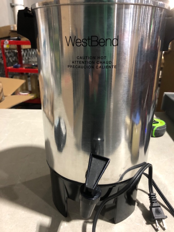 Photo 2 of * used * functional * 
West Bend 58030 Coffee Urn Features Automatic Temperature Control 