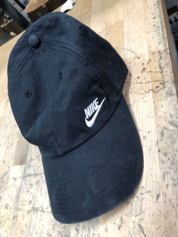 Photo 1 of black nike hat **USED**