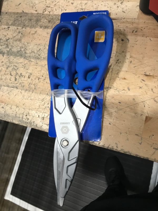 Photo 1 of 13" aluminum snips