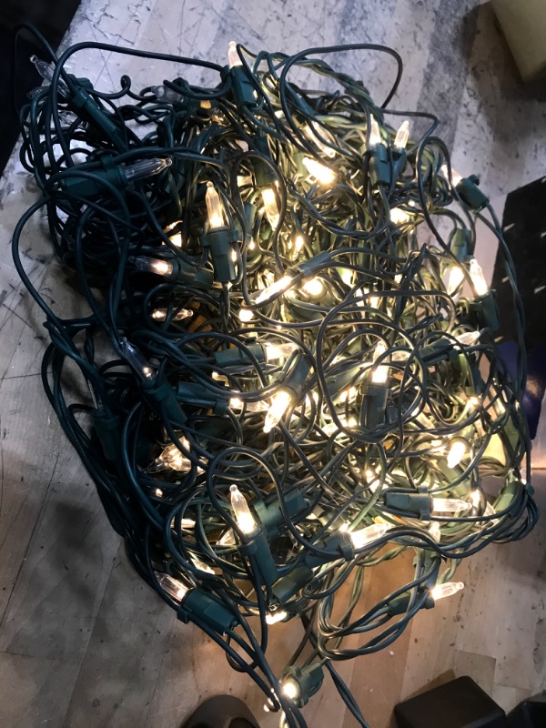 Photo 1 of 150 led net-style lights