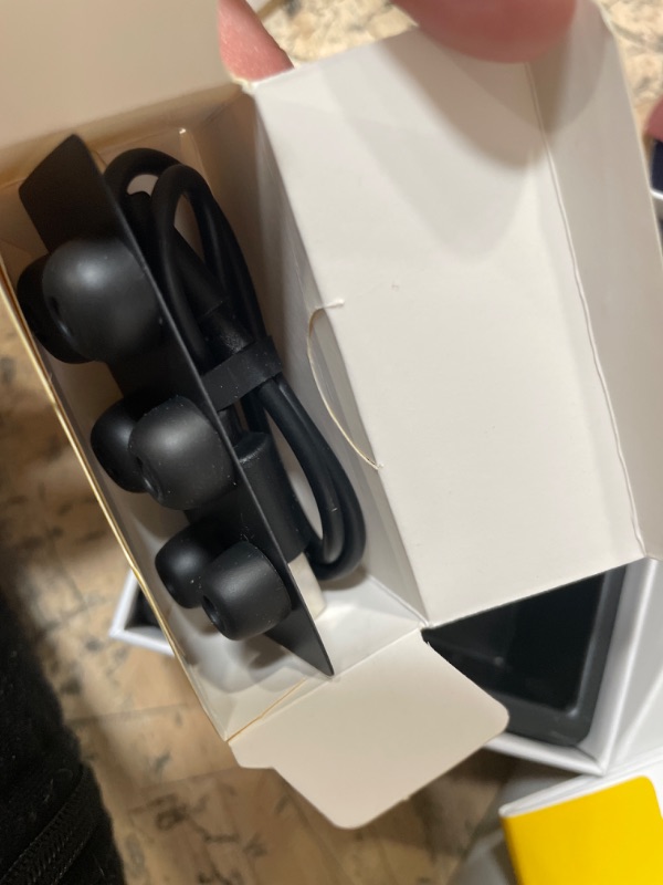 Photo 4 of **NONREFUNDABLE**FOR PARTS OR REPAIR**SEE NOTES**
EarFun Air Pro 3 Noise Cancelling Wireless Earbuds, Qualcomm® aptX™ Adaptive Sound, 6 Mics CVC 8.0 ENC, Bluetooth 5.3 Earbuds, Multipoint Connection, 45H Playtime, App Customize EQ, Wireless Charging