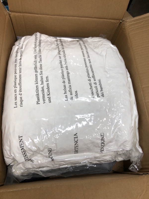 Photo 2 of **BRAND NEW, OPENED FOR SIZE: CAL KING***
Globon Ultra-Soft Down Feather Comforter California King Size,Luxurious Fluffy Hotel Collection Duvet Insert for All Season,Noiseless Shell, 700 Filling Power,Medium Weight with Corner Tabs, White
