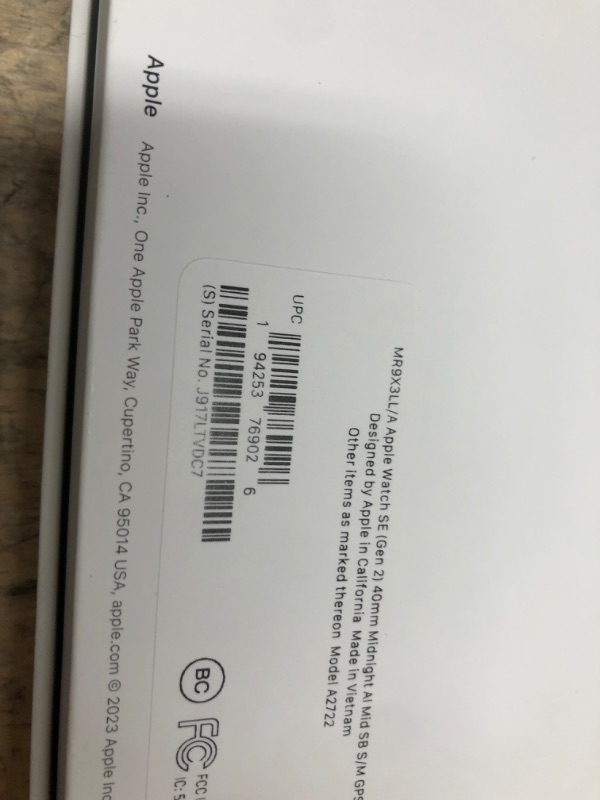 Photo 1 of Buy Apple Watch SE
