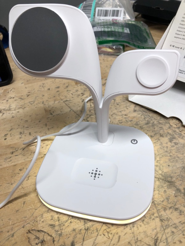 Photo 1 of 5 IN 1 WIRELESS CHARGING STATION