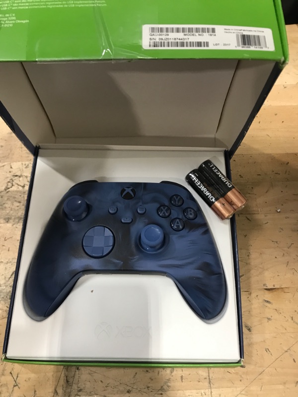 Photo 3 of Xbox Special Edition Wireless Gaming Controller – Stormcloud Vapor – Xbox Series X|S, Xbox One, Windows PC, Android, and iOS Midnight Blue Wireless Controllers