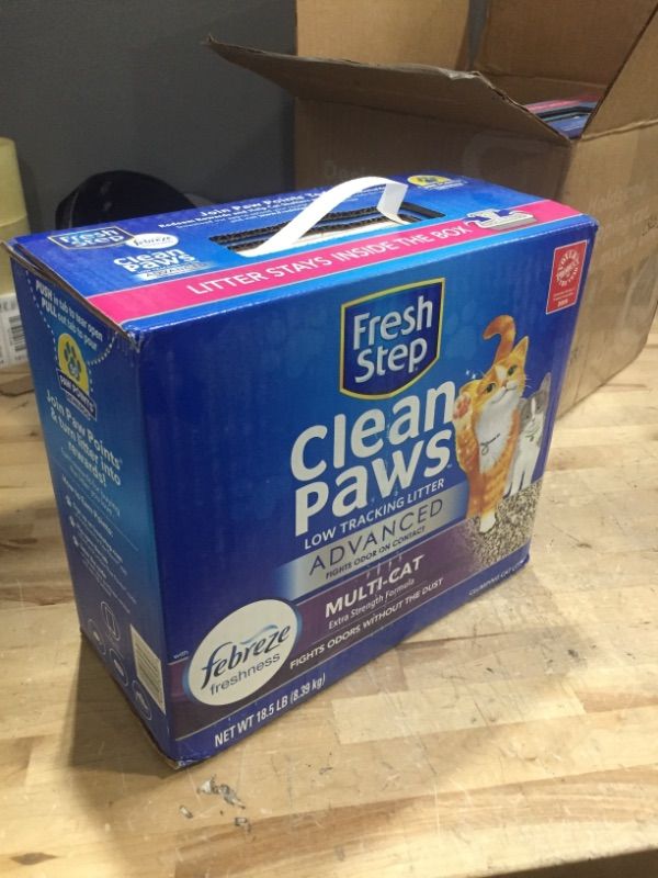 Photo 1 of Fresh Step Advanced Clean Paws Multi Cat 18.5lb 18.5 lb Advanced Clean Paws