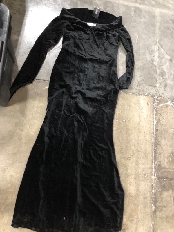 Photo 1 of black velvet large costume dress