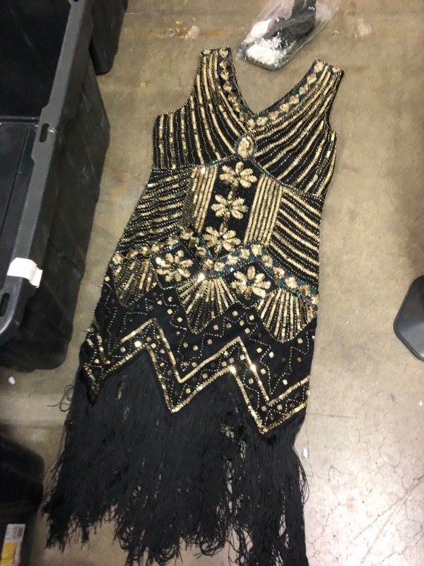 Photo 2 of **LARGE **Women Flapper Dress 1920s Gatsby Costume V Neck Roaring 20s Party Cocktail Halloween Sequin Beaded Fringed Vintage
