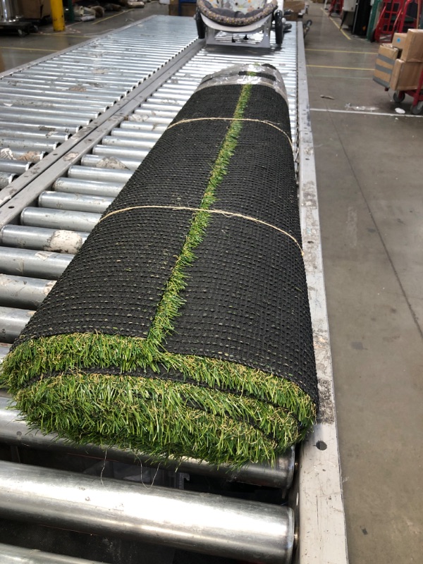 Photo 1 of 4 x 8 artificial turf 