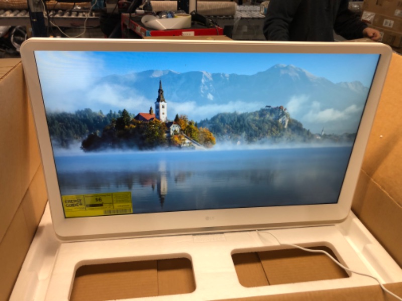 Photo 1 of LG 27LQ600S-WU 27” Full HD IPS LED-TV-Monitor Smart Monitor TV Mount Only