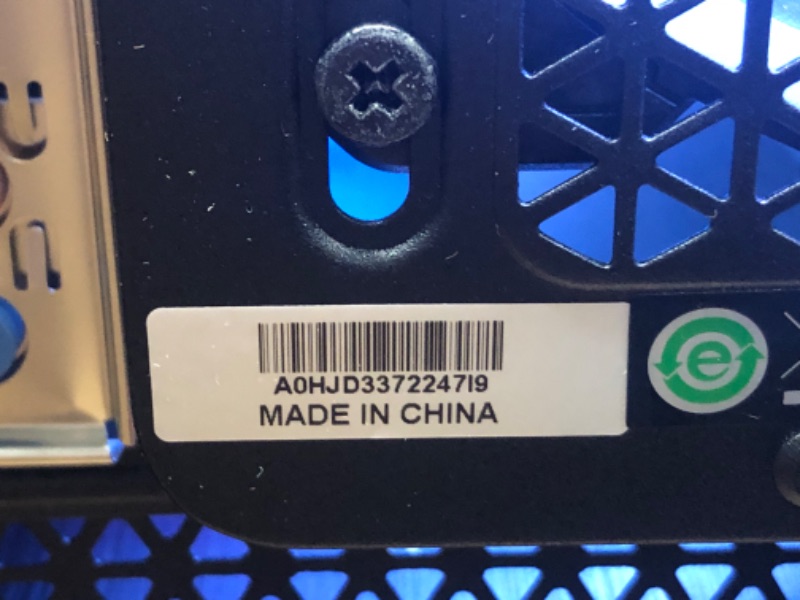 Photo 8 of Corsair Vengeance i7400 Series Gaming PC - Liquid Cooled Intel® Core™ i7 13700K CPU - NVIDIA® GeForce RTX™ 4070 Graphics - 32GB Vengeance RGB DDR5 5600MHz Memory - 1TB M.2 NVMe SSD - Black 4000 Series GPU (2023) i7400 i7-13700K / 4070