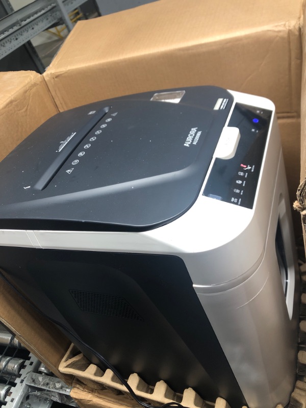 Photo 4 of *See Notes* Aurora Commercial Grade 200-Sheet Auto Feed High Security Micro-Cut Paper Shredder/ 60 Minutes/ Security Level P-5 & SL16 Professional Grade Synthetic Shredder Oil, 16 Oz Flip-Top Leak Proof Bottle 200-Sheet AutoFeed MicroCut MicroCut 