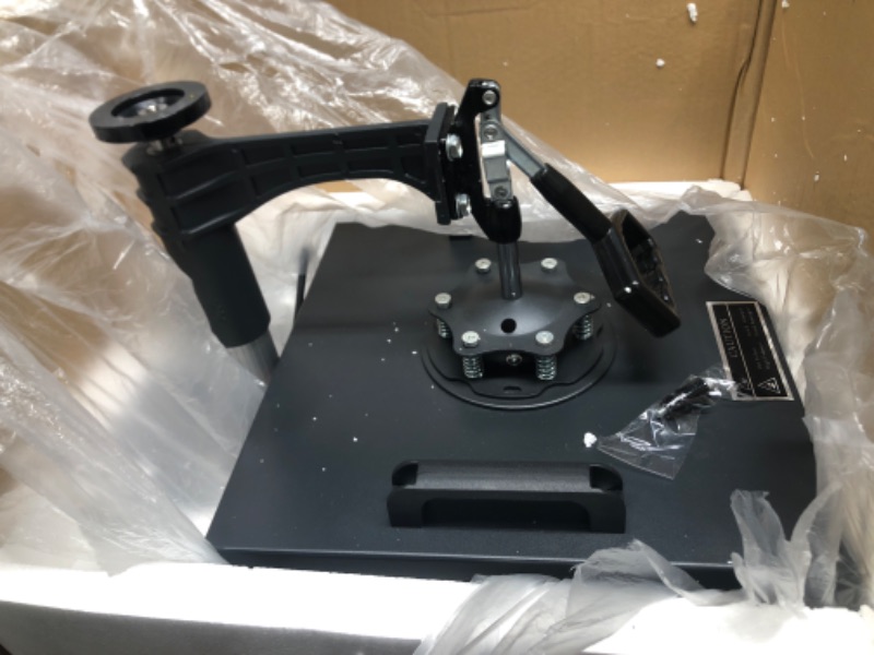 Photo 1 of VEVOR Heat Press, 5 in 1 Heat Press Machine Machine 12x15, Clamshell Sublimation Transfer Printer Fast Heat-up, Digital Precise Temperature Control, Vinyl Heat Press for T-Shirt Plate Mug Cup, 900W