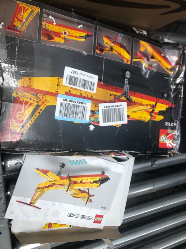 Photo 4 of *See Notes* LEGO Technic Firefighter Aircraft 42152 Model Airplane Toy for Kids Model Airplane Toy Standard Packaging