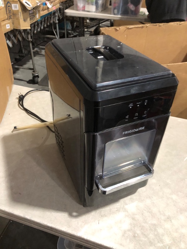 Photo 6 of ***NOT FUNCTIONAL - NONREFUNDABLE - FOR PARTS ONLY - SEE COMMENTS***
Frigidaire EFIC237 Countertop Crunchy Chewable Nugget Ice Maker, 44lbs per day, Auto Self Cleaning, Black Stainless