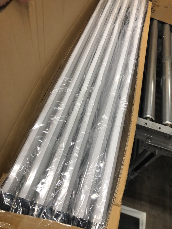 Photo 1 of 12-pack 6500k 4ftled linkable shop light