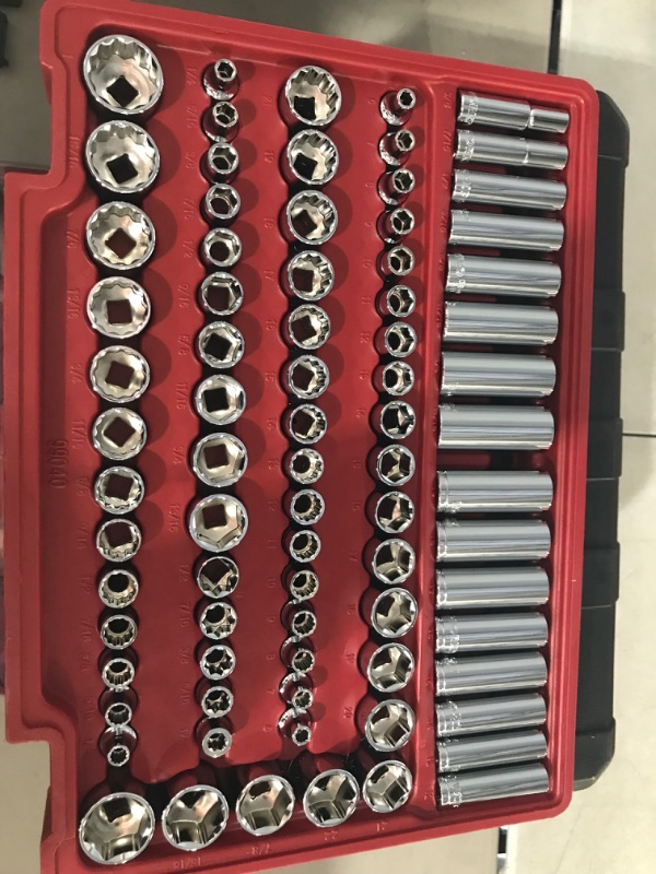Photo 1 of ***MINOR DAMAGE*2 LARCHES BROKEN*1 FRONT/1 SIDE*PICTURED***
WORKPRO 450-Piece Mechanics Tool Set & WORKPRO 1/2" Drive Air Impact Wrench