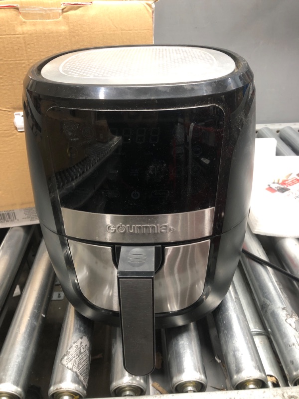 Photo 2 of * Broken * Gourmia Air Fryer Black (6 QT)