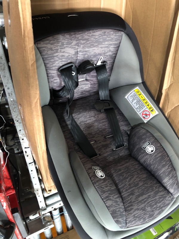 Photo 1 of Cosco Mighty Fit 65 DX Convertible Car Seat (Heather Onyx Gray)