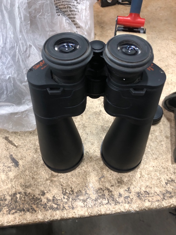 Photo 2 of Celestron – SkyMaster 25X70 Binocular – Outdoor and Astronomy Binoculars – Powerful 25x Magnification – Large Aperture for Long Distance Viewing – Multi-coated Optics – Carrying Case Included SkyMaster 25x70 Binocular Binocular only