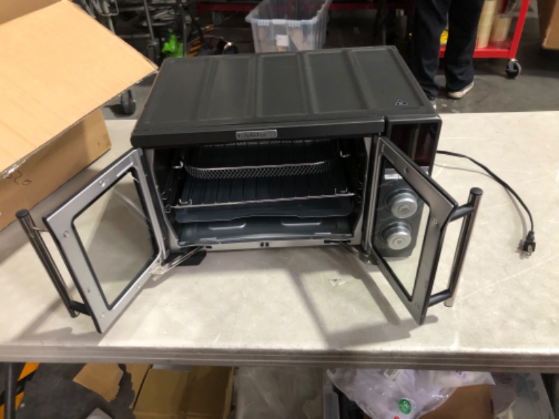 Photo 10 of ***NOT FUNCTIONAL - FOR PARTS ONLY - NONREFUNDABLE - SEE COMMENTS***
Calphalon® Performance Countertop French Door Air Fryer Oven, 11-in-1 