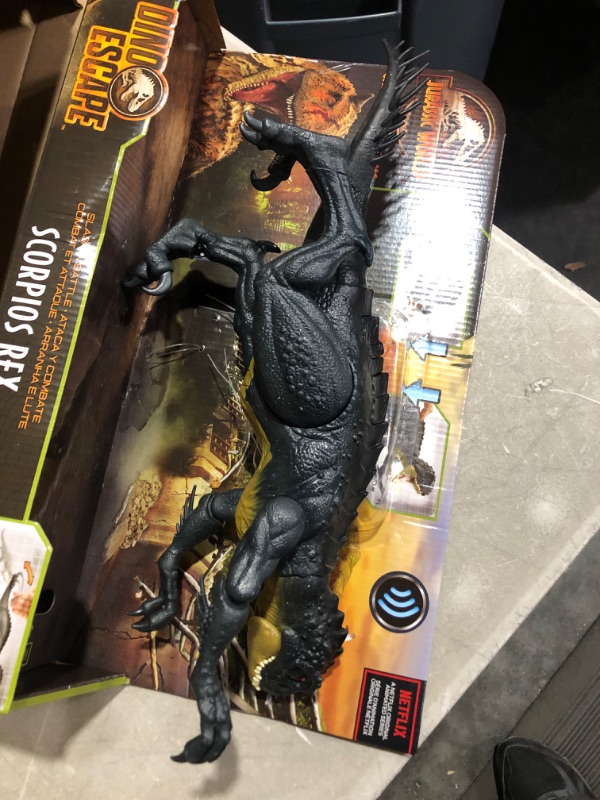 Photo 2 of ***USED - LEG BROKEN***
Mattel Jurassic World Slash ‘N Battle Scorpios Rex Action & Sound Dinosaur SIOC/FFP