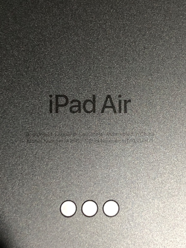 Photo 8 of * important * see clerk notes *
Apple iPad Air (5th Generation): with M1 chip, 10.9-inch Liquid Retina Display, 64GB, Wi-Fi 6