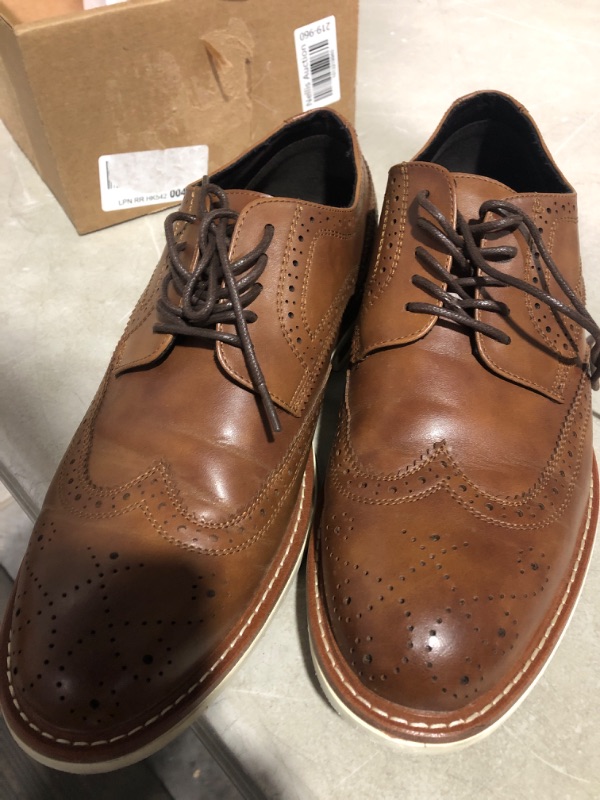 Photo 2 of * used * see images *
Kenneth Cole REACTION Men's Clyde Flex Lace Up Oxford Shoes 10.5 Cognac