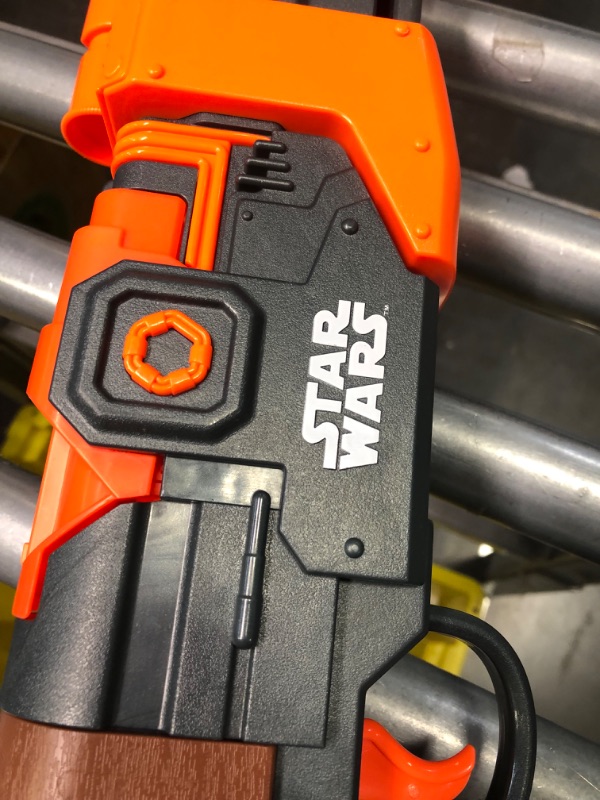 Photo 4 of NERF Star Wars Amban Phase-Pulse Blaster, The Mandalorian, Scope, 10 Official Elite Darts, Breech Load, 50.25 Inches Long (Amazon Exclusive) Frustration-Free Packaging