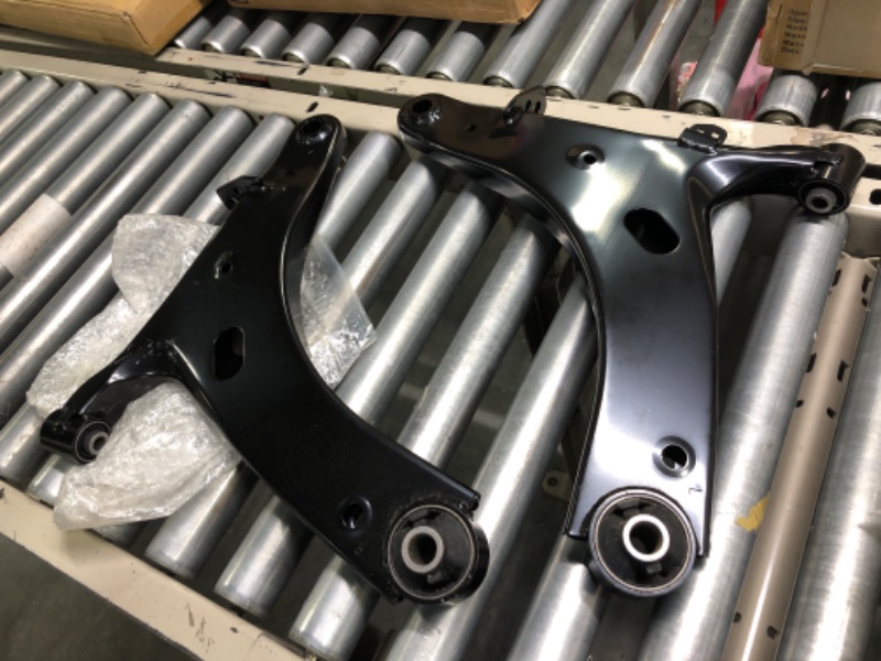 Photo 3 of AUTOSAVER88 -Front Lower Control Arm w/Ball Joint Compatible with 2014-2018 Subaru Forester