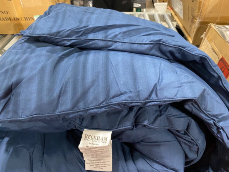 Photo 3 of 1600 Series Lightweight Goose Down Alternative Comforter Full/Queen / Navy Blue
