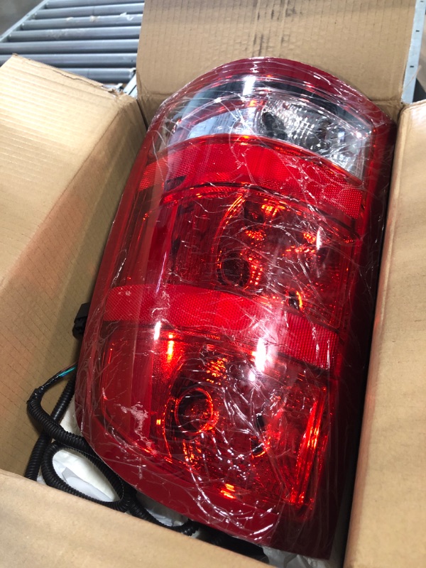 Photo 1 of Tektend Tail Light Assembly Compatible with 2007-2013 GMC Sierra 1500 2500HD 3500HD Factory Style Pickup Truck Taillight Rear Brake Lamps OE Replacement, Passenger and Driver Side