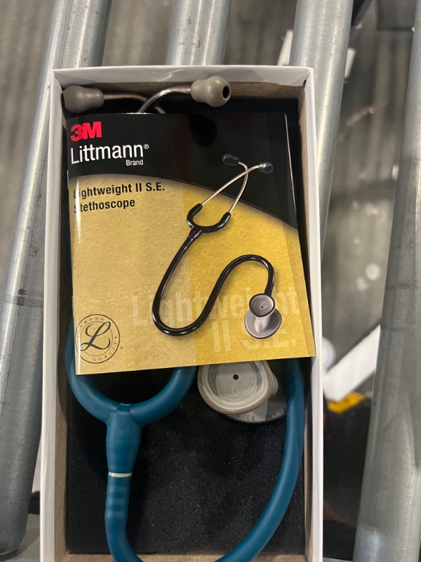 Photo 3 of 3M Littmann Lightweight II S.E. Stethoscope, Caribbean Blue Tube, 28 inch, 2452