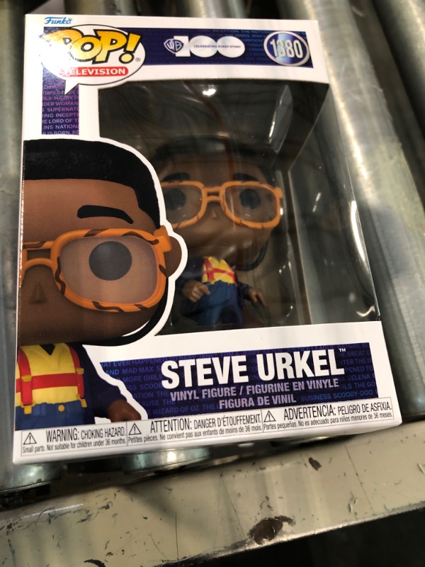 Photo 2 of Funko Pop! TV: WB 100 - Family Matters, Steve Urkel with Chase (Styles May Vary)