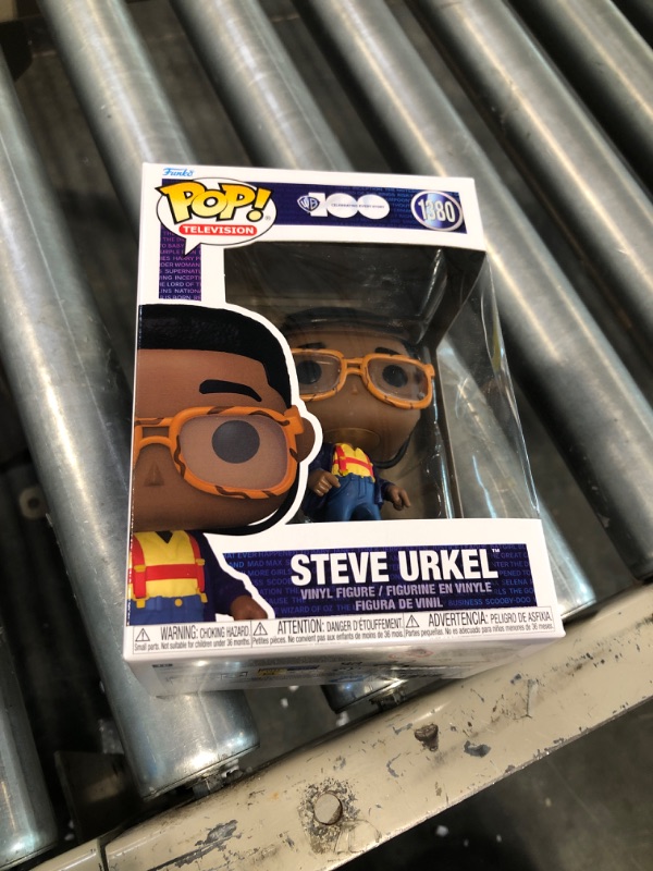 Photo 2 of Funko Pop! TV: WB 100 - Family Matters, Steve Urkel with Chase (Styles May Vary)