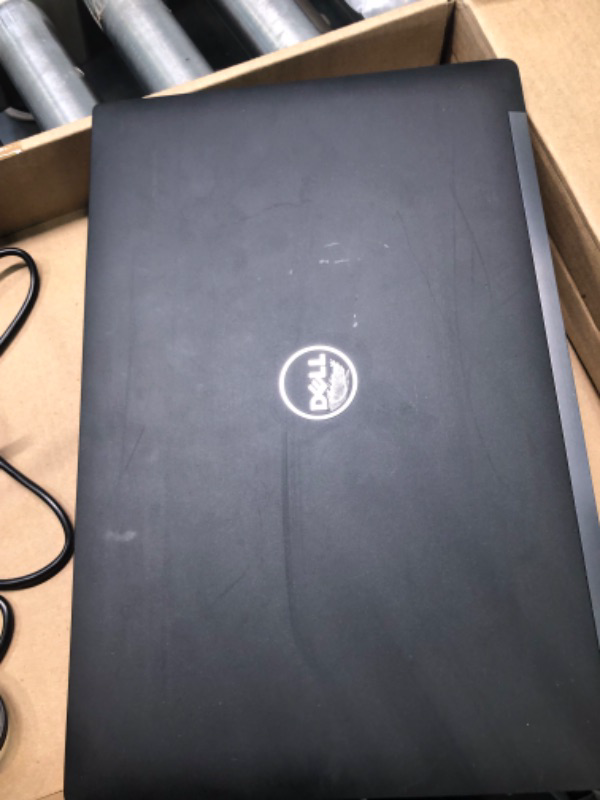 Photo 4 of Dell Latitude 7480 14in HD Laptop PC - Intel Core i7-6600U 2.6GHz, 32GB, 512GB SSD, Webcam Windows 10 Professional (Renewed)