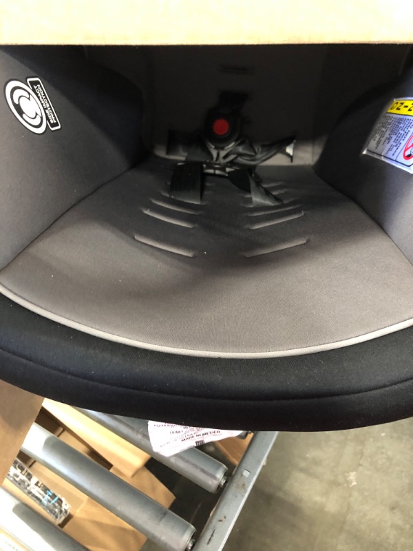 Photo 1 of Cosco Onlook 2-in-1 Convertible Car Seat, Rear-Facing 5-40 pounds and Forward-Facing 22-40 pounds and up to 43 inches, Black Arrows
